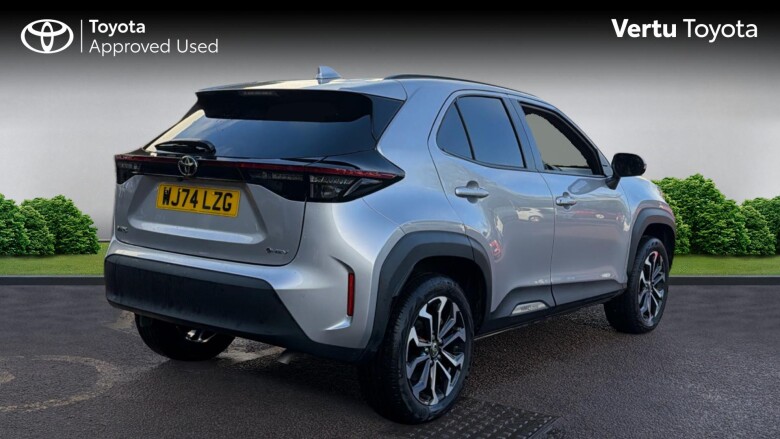 Toyota Yaris Cross 1.5 Hybrid Design 5dr CVT Hybrid Estate